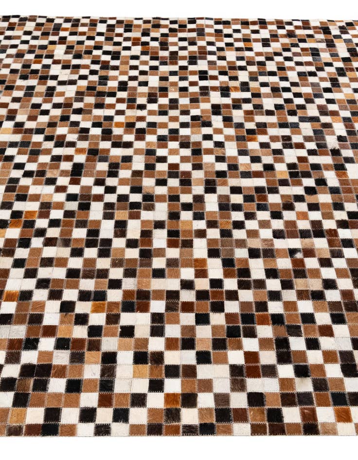 Detail image of 5' 6 x 7' 9 Cowhide Stocks Rug