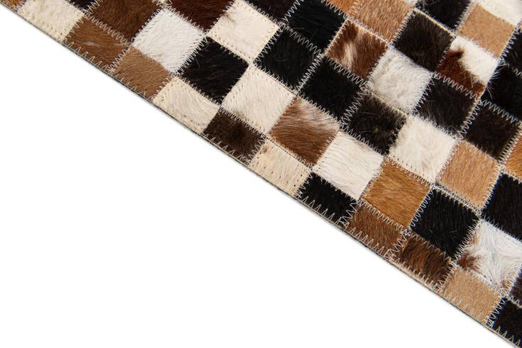 Detail image of 5' 6 x 7' 8 Cowhide Stocks Rug