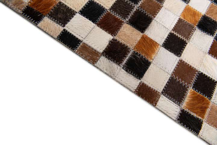 5' 5 x 7' 8 Cowhide Stocks Rug