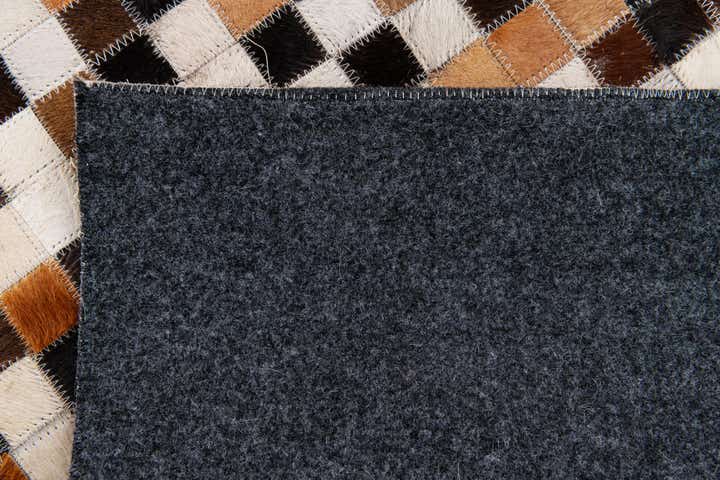5' 5 x 7' 8 Cowhide Stocks Rug