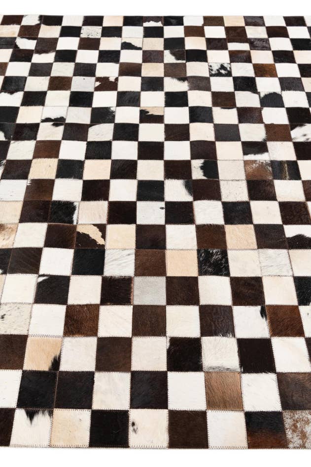 Detail image of 5' x 8' Cowhide Stocks Rug