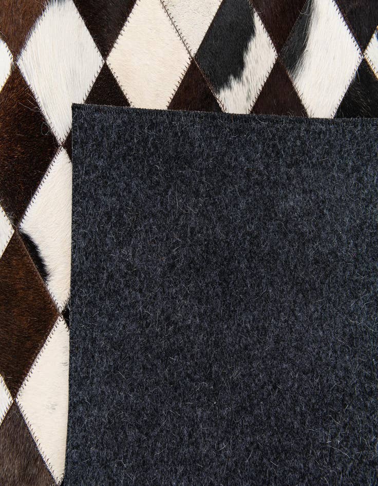 Detail image of 5' x 8' Cowhide Stocks Rug