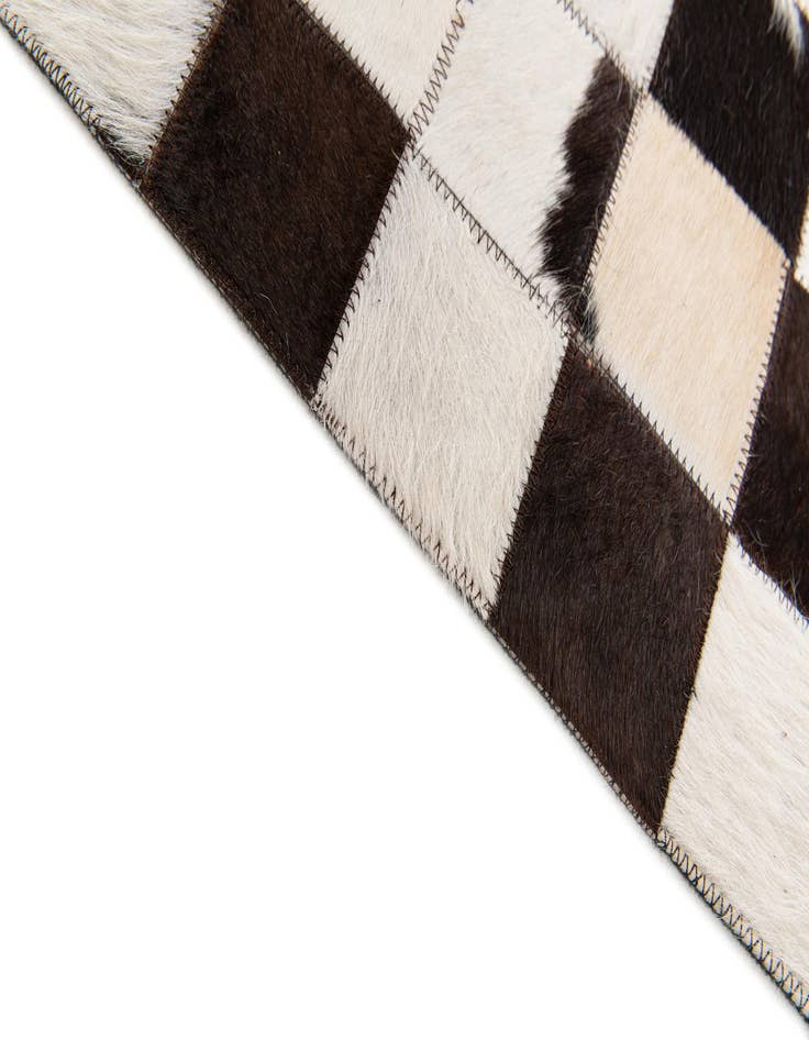 Detail image of 5' x 8' Cowhide Stocks Rug