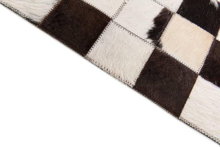 Detail image of 5' x 8' Cowhide Stocks Rug