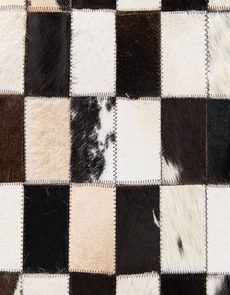 Detail image of 5' x 8' Cowhide Stocks Rug