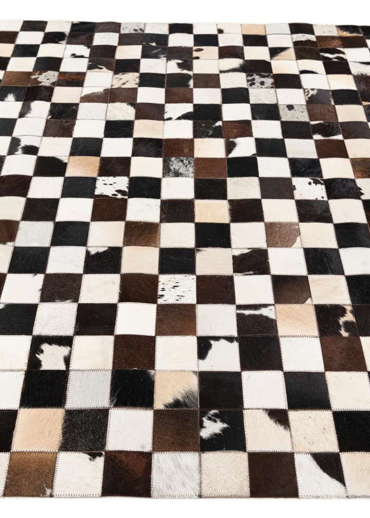 5' 1 x 8' Cowhide Stocks Rug