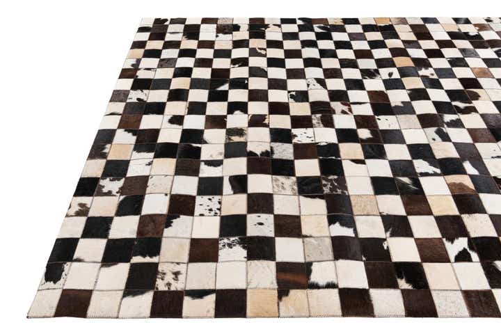 5' 1 x 8' Cowhide Stocks Rug