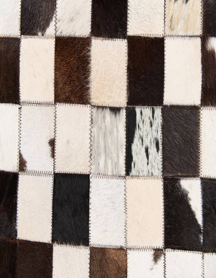 Detail image of 5' 1 x 7' 11 Cowhide Stocks Rug