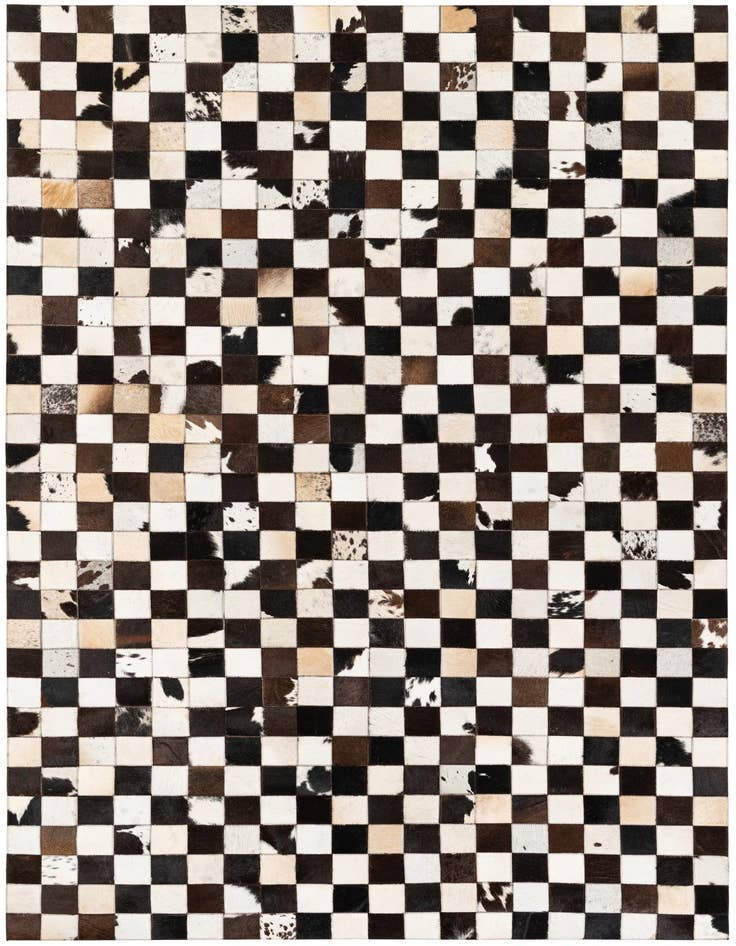 Detail image of 5' x 7' 11 Cowhide Stocks Rug