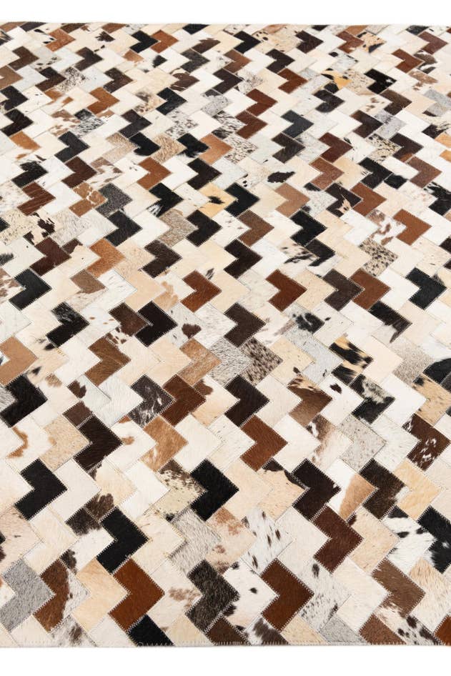 Detail image of 5' 1 x 7' 11 Cowhide Stocks Rug