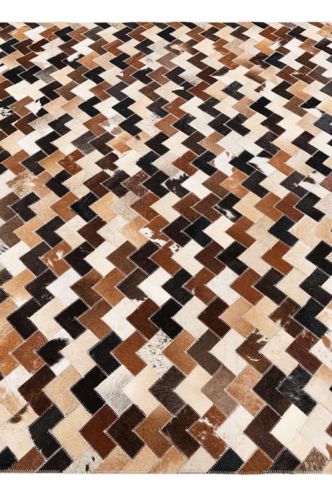 5' 1 x 8' Cowhide Stocks Rug