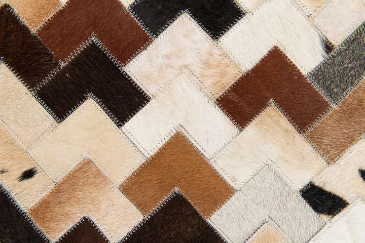 5' 1 x 8' Cowhide Stocks Rug