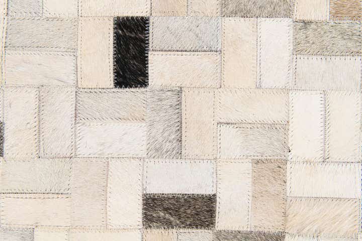 5' 3 x 7' 5 Cowhide Stocks Rug