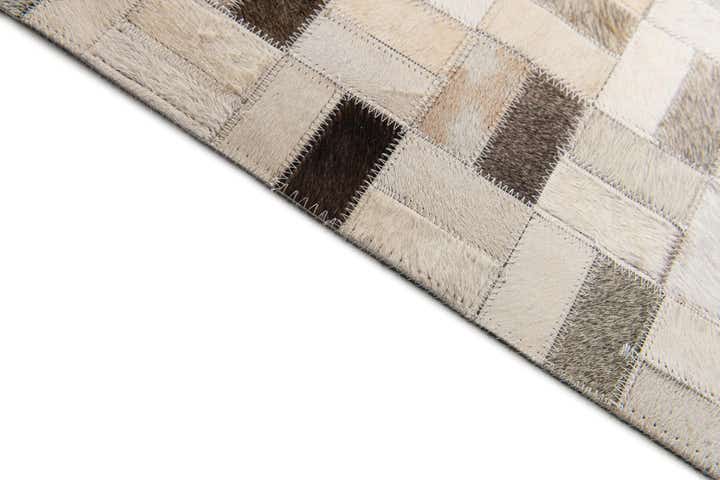 5' 3 x 7' 5 Cowhide Stocks Rug