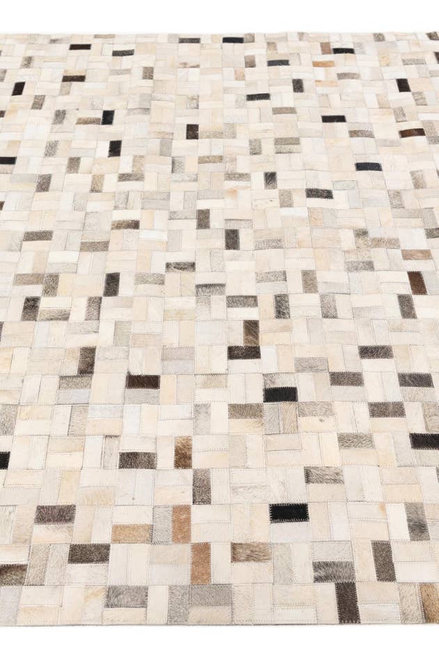 Detail image of 5' 3 x 7' 6 Cowhide Stocks Rug