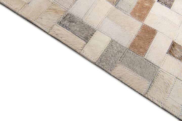 5' 3 x 7' 6 Cowhide Stocks Rug