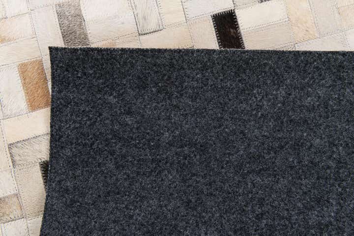5' 3 x 7' 6 Cowhide Stocks Rug
