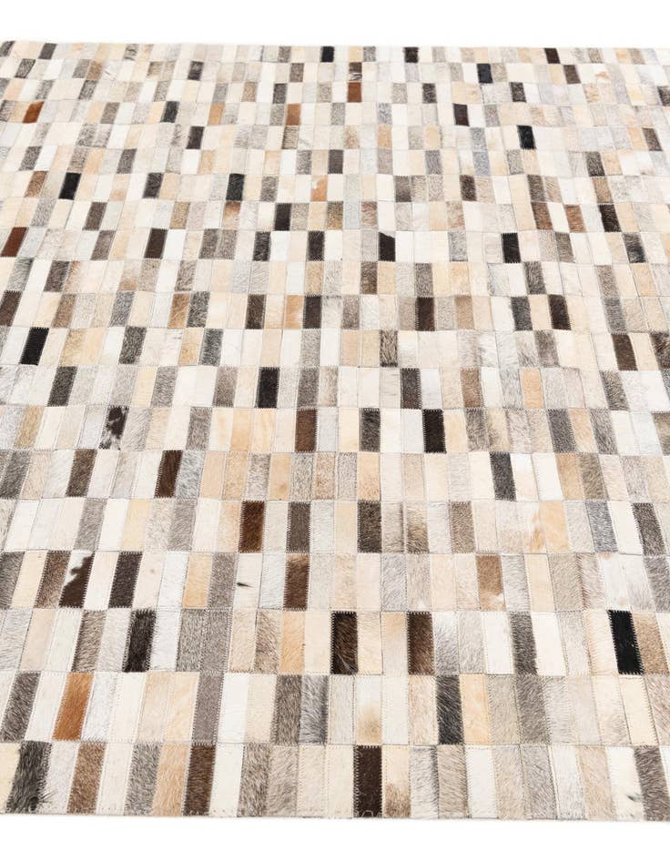 Detail image of 5' 1 x 7' 10 Cowhide Stocks Rug