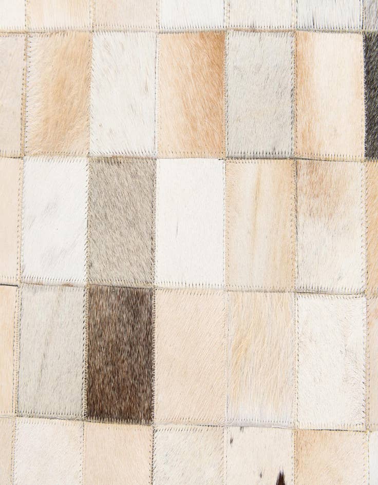 Detail image of 5' 1 x 7' 11 Cowhide Stocks Rug
