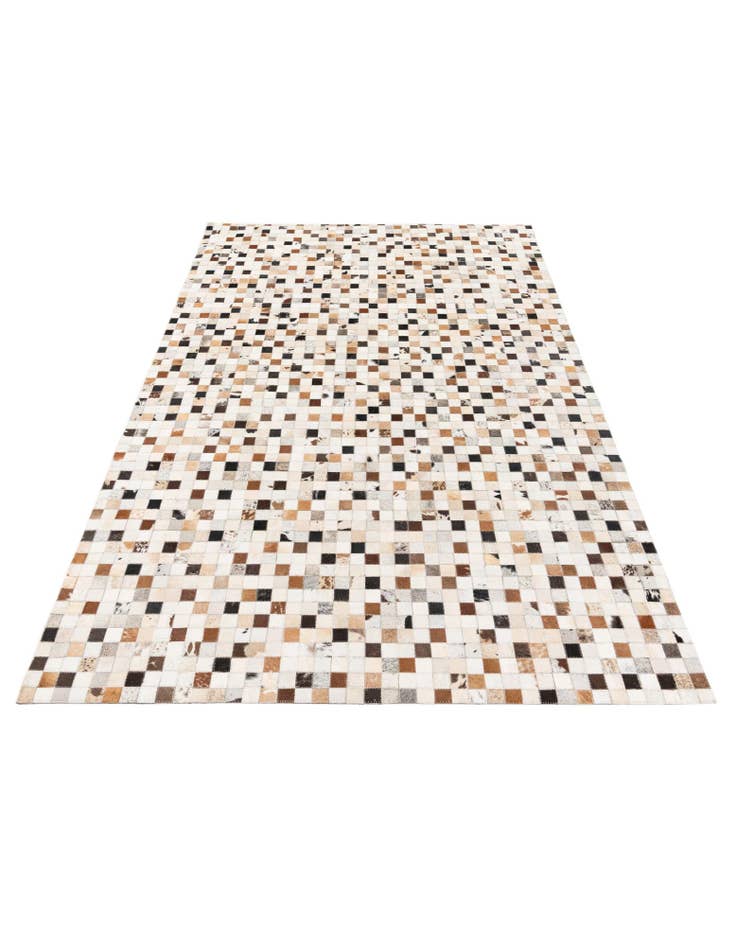 Detail image of 5' x 7' 10 Cowhide Stocks Rug
