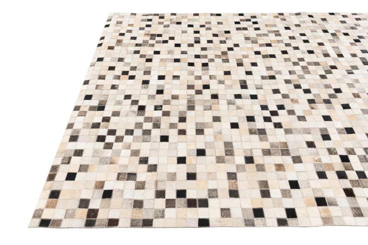 Detail image of 5' 1 x 7' 11 Cowhide Stocks Rug