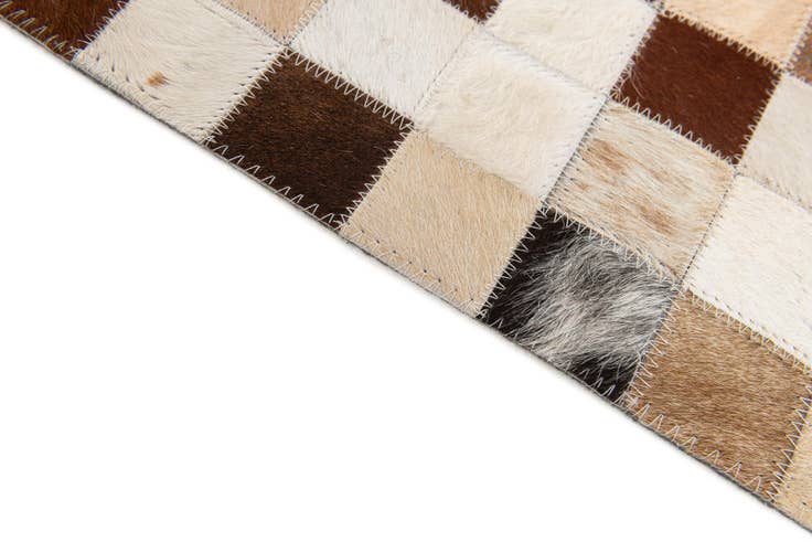 Detail image of 5' x 8' Cowhide Stocks Rug