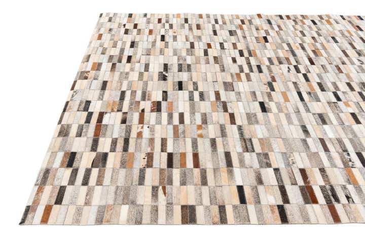 5' 1 x 7' 11 Cowhide Stocks Rug