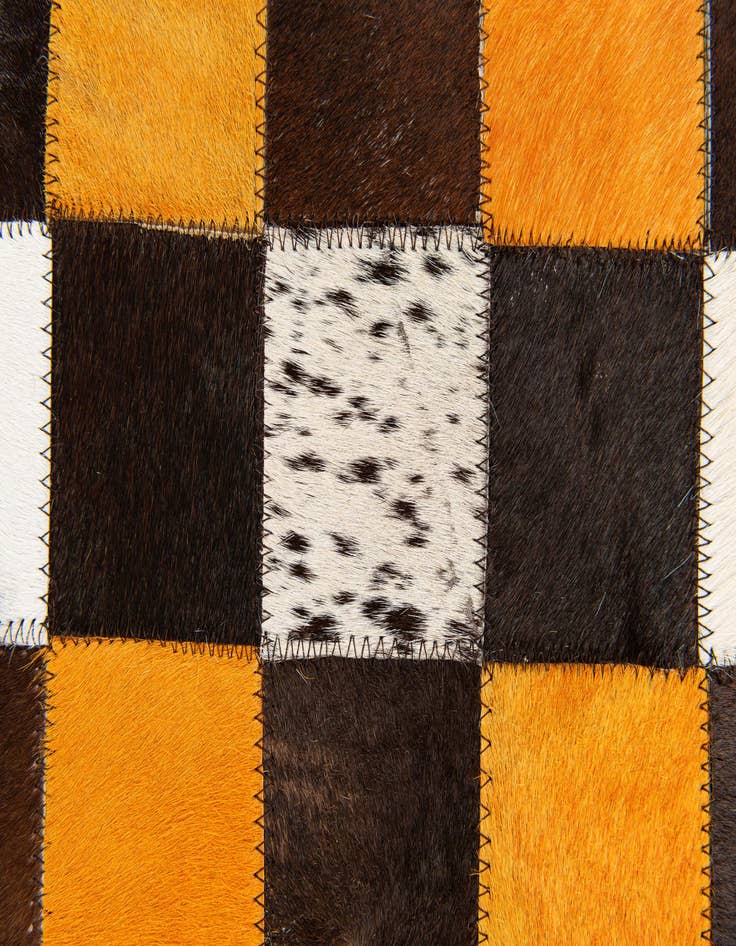 Detail image of 5' 1 x 8' Cowhide Stocks Rug