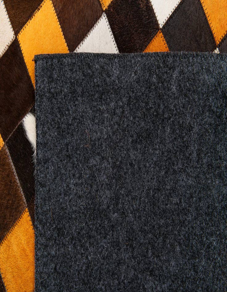 Detail image of 5' 1 x 8' Cowhide Stocks Rug