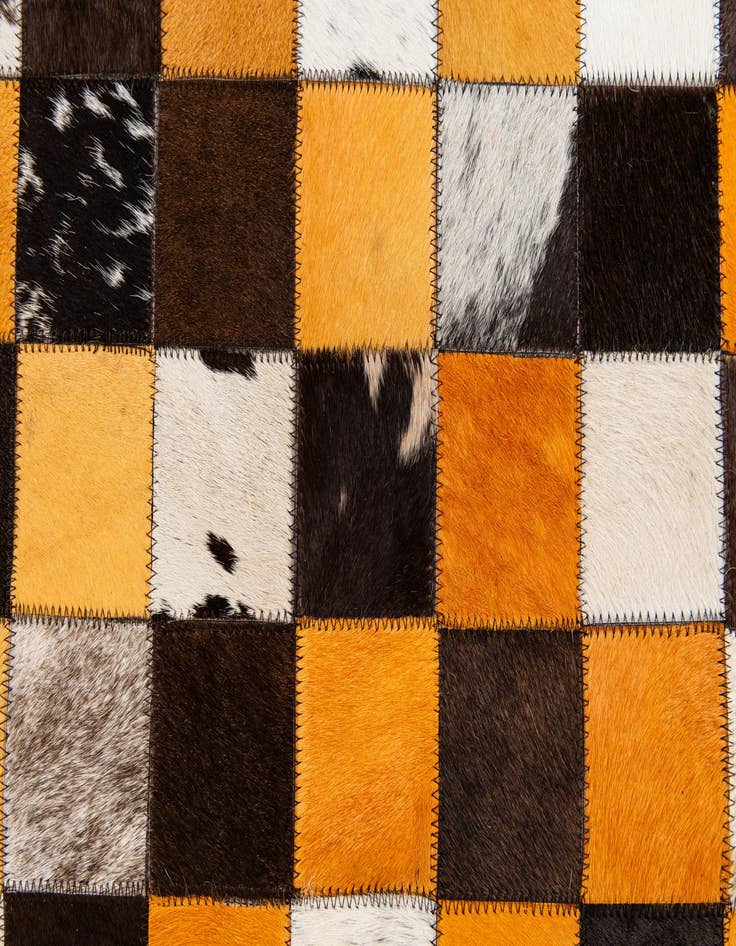 Detail image of 5' 2 x 8' 1 Cowhide Stocks Rug