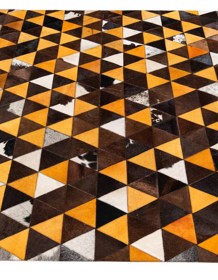 Detail image of 4' 10 x 8' 1 Cowhide Stocks Rug