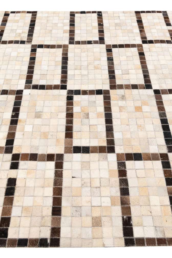 5' 1 x 8' Cowhide Stocks Rug