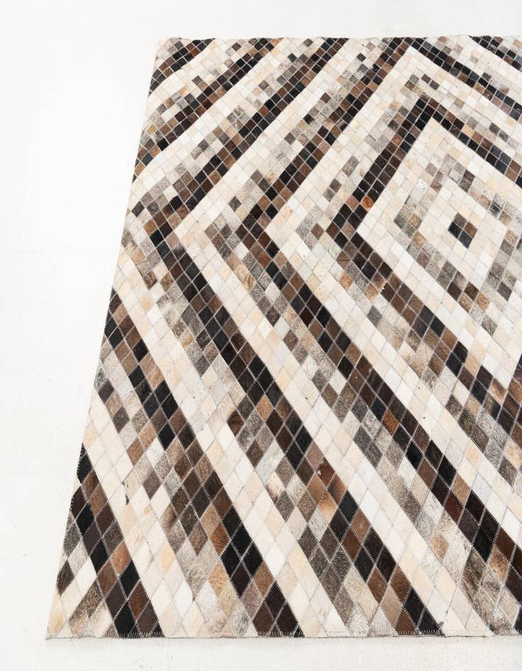 Detail image of 5' x 8' Cowhide Stocks Rug