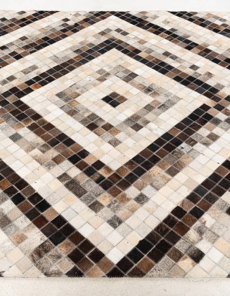 Detail image of 5' x 8' Cowhide Stocks Rug