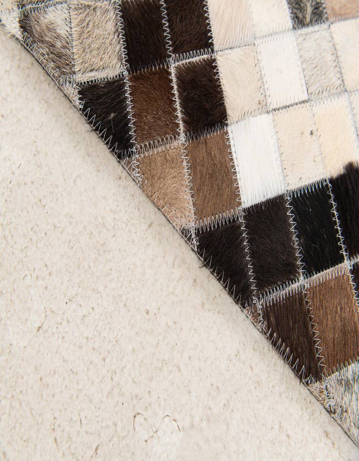 Detail image of 5' x 8' Cowhide Stocks Rug
