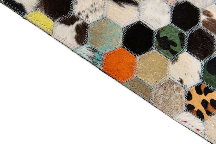 5' 1 x 8' Cowhide Stocks Rug