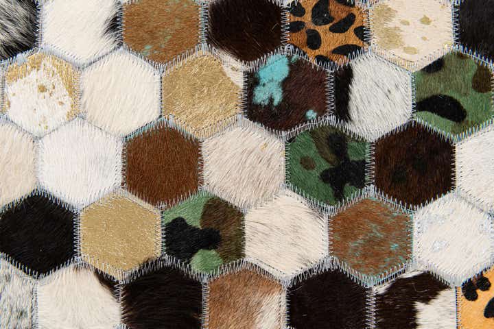 5' 1 x 8' Cowhide Stocks Rug