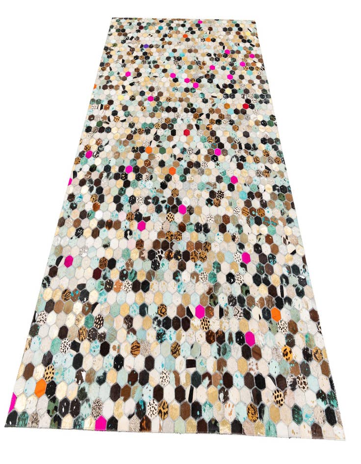 Detail image of 5' 1 x 7' 11 Cowhide Stocks Rug