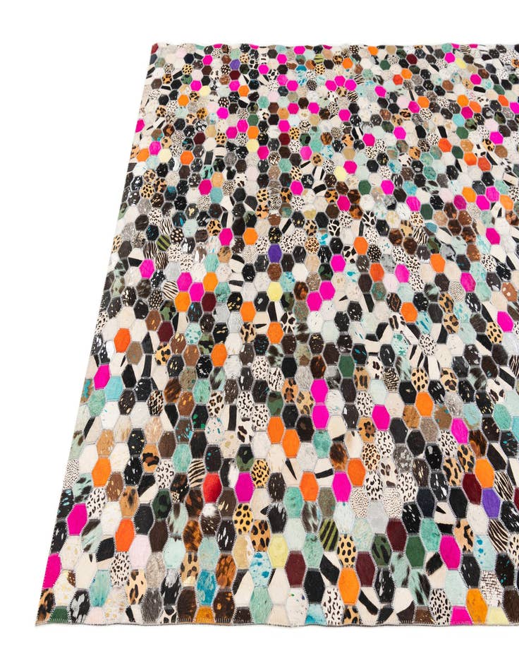 Detail image of 5' 1 x 7' 10 Cowhide Stocks Rug