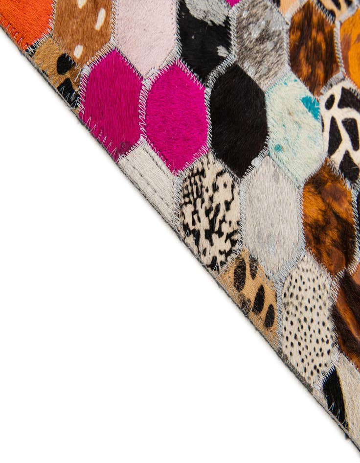 Detail image of 5' 1 x 7' 11 Cowhide Stocks Rug