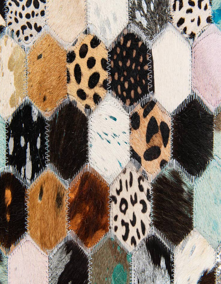 Detail image of 5' 1 x 7' 11 Cowhide Stocks Rug