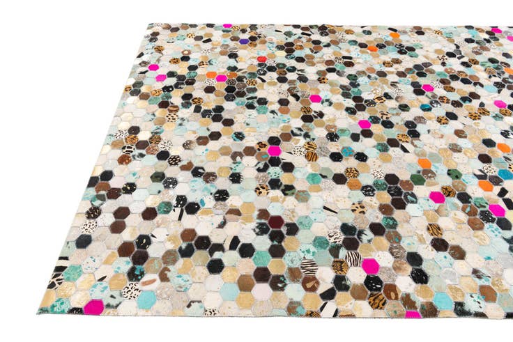 Detail image of 5' x 8' 1 Cowhide Stocks Rug
