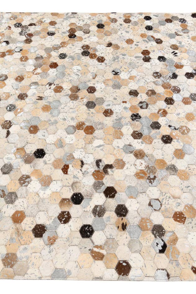 Detail image of 5' 2 x 7' 5 Cowhide Stocks Rug