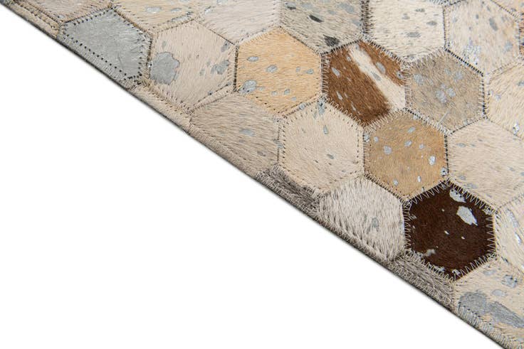 Detail image of 5' 2 x 7' 5 Cowhide Stocks Rug