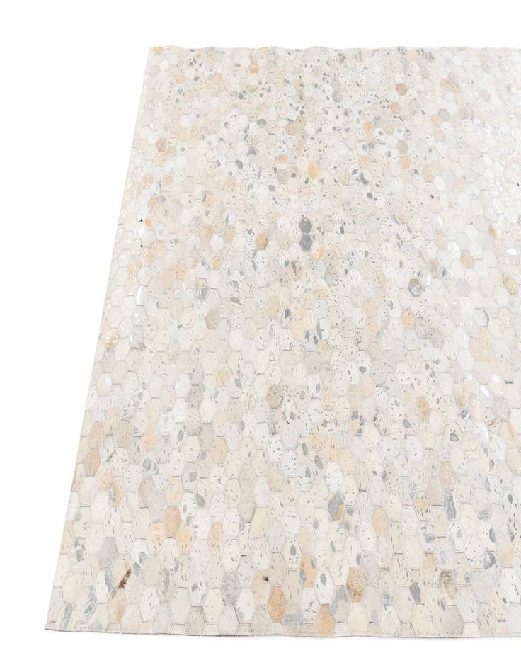 Detail image of 5' 1 x 8' 1 Cowhide Stocks Rug