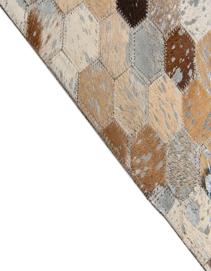 Detail image of 5' 4 x 7' 6 Cowhide Stocks Rug