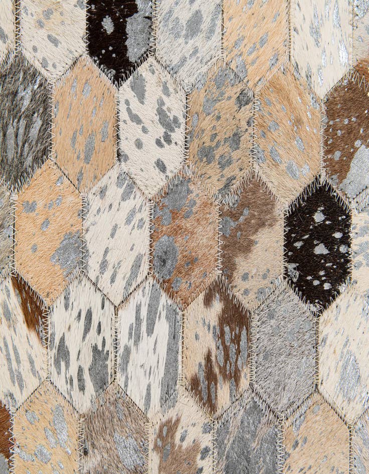 Detail image of 5' 4 x 7' 6 Cowhide Stocks Rug