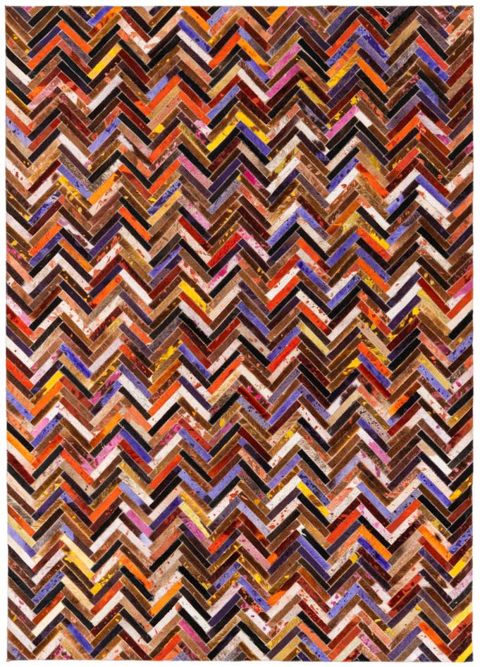Detail image of 5' 4 x 7' 6 Cowhide Stocks Rug