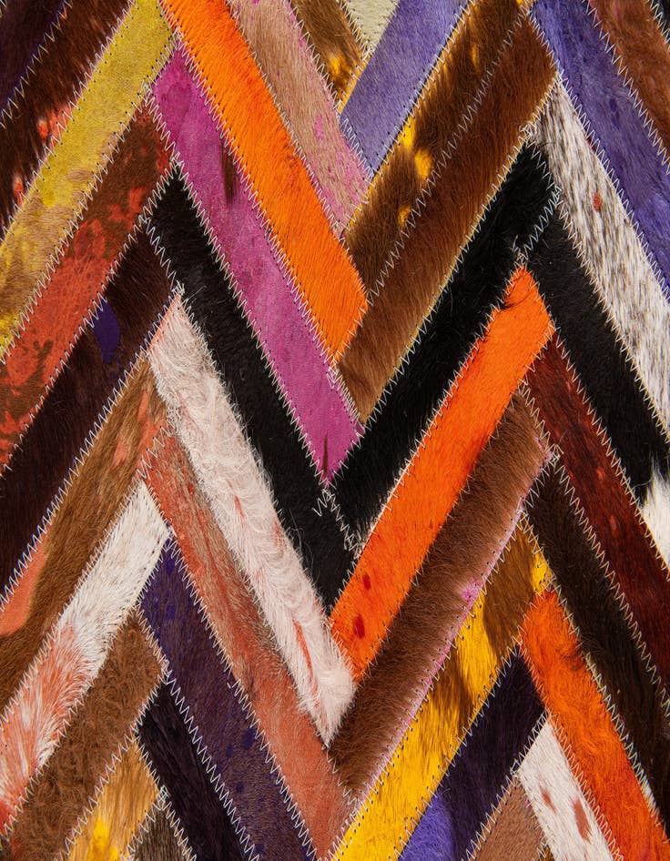 Detail image of 5' 5 x 7' 6 Cowhide Stocks Rug