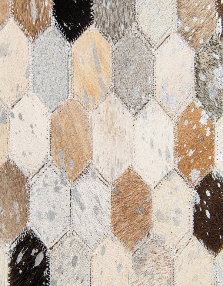 Detail image of 5' 3 x 7' 9 Cowhide Stocks Rug